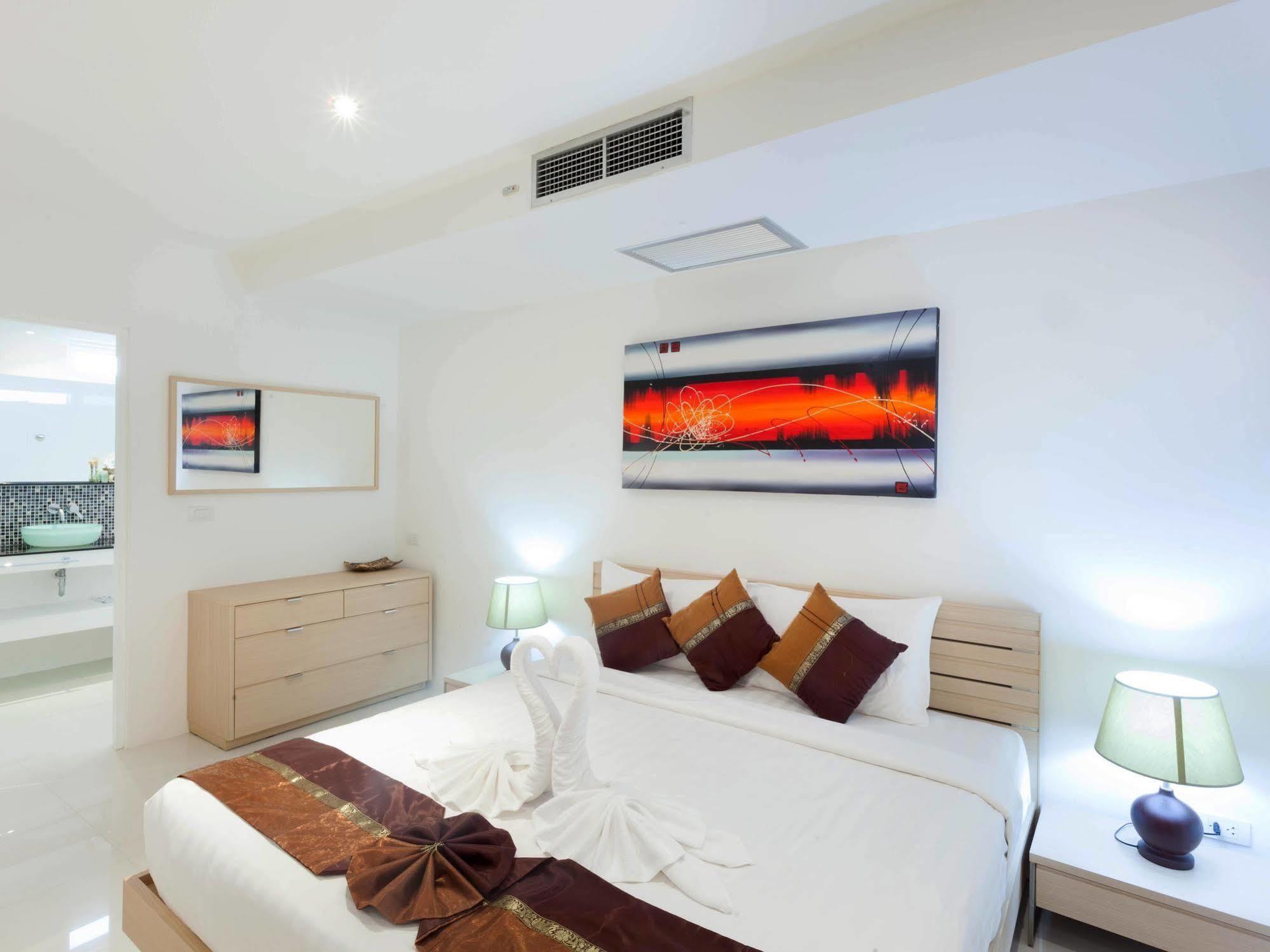 Sunset Plaza By Resava Apartamento Karon Exterior foto